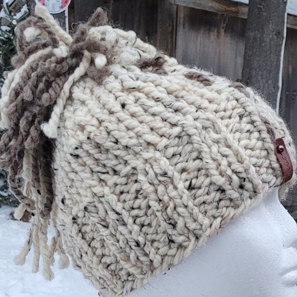 Hand Knitted wool hat, OS - Picture 5 of 6